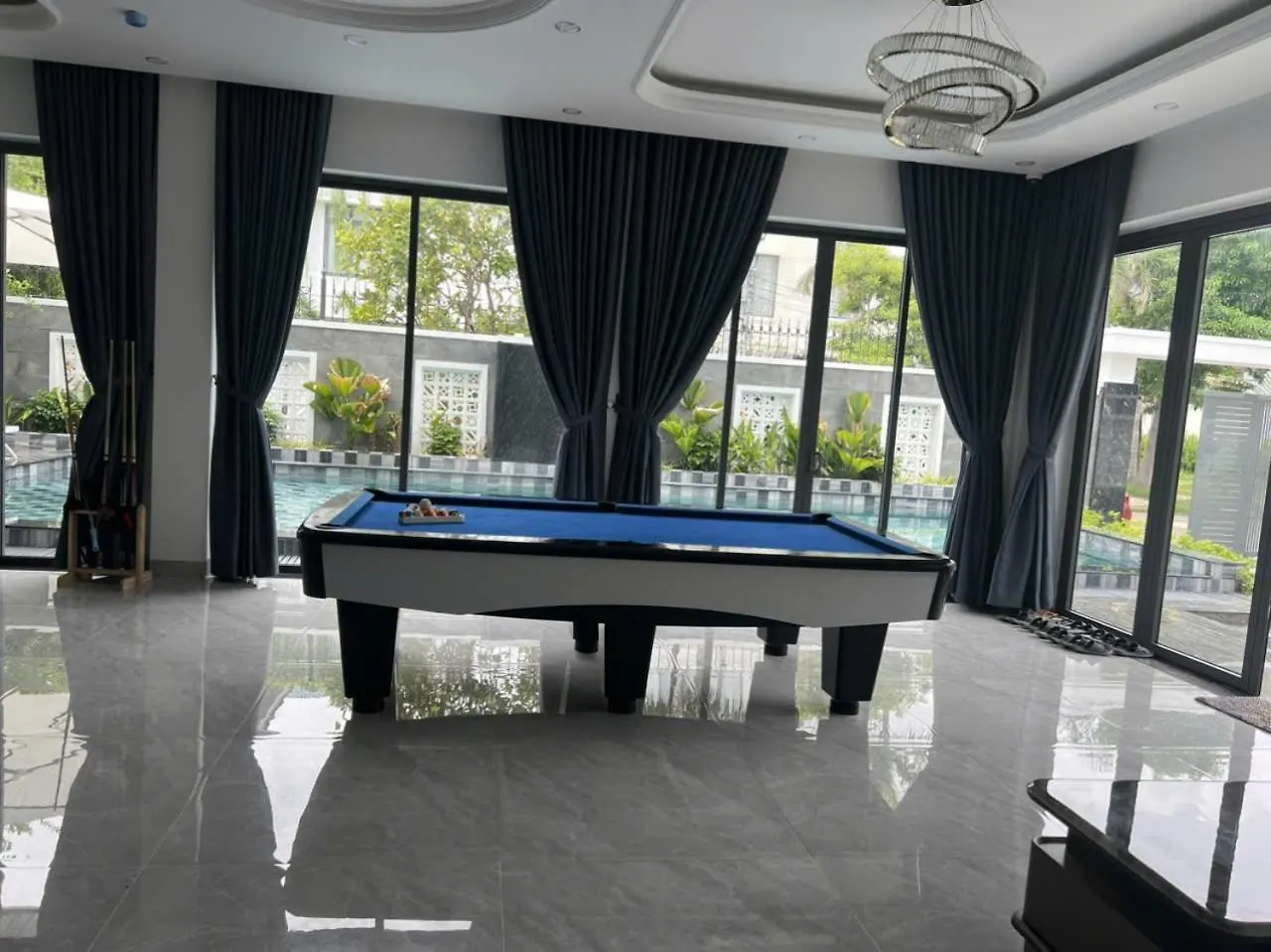 Villa B2-34 Long Cung - 8 Phong Ngu - 100M Toi Bien Vung Tau Vietnam