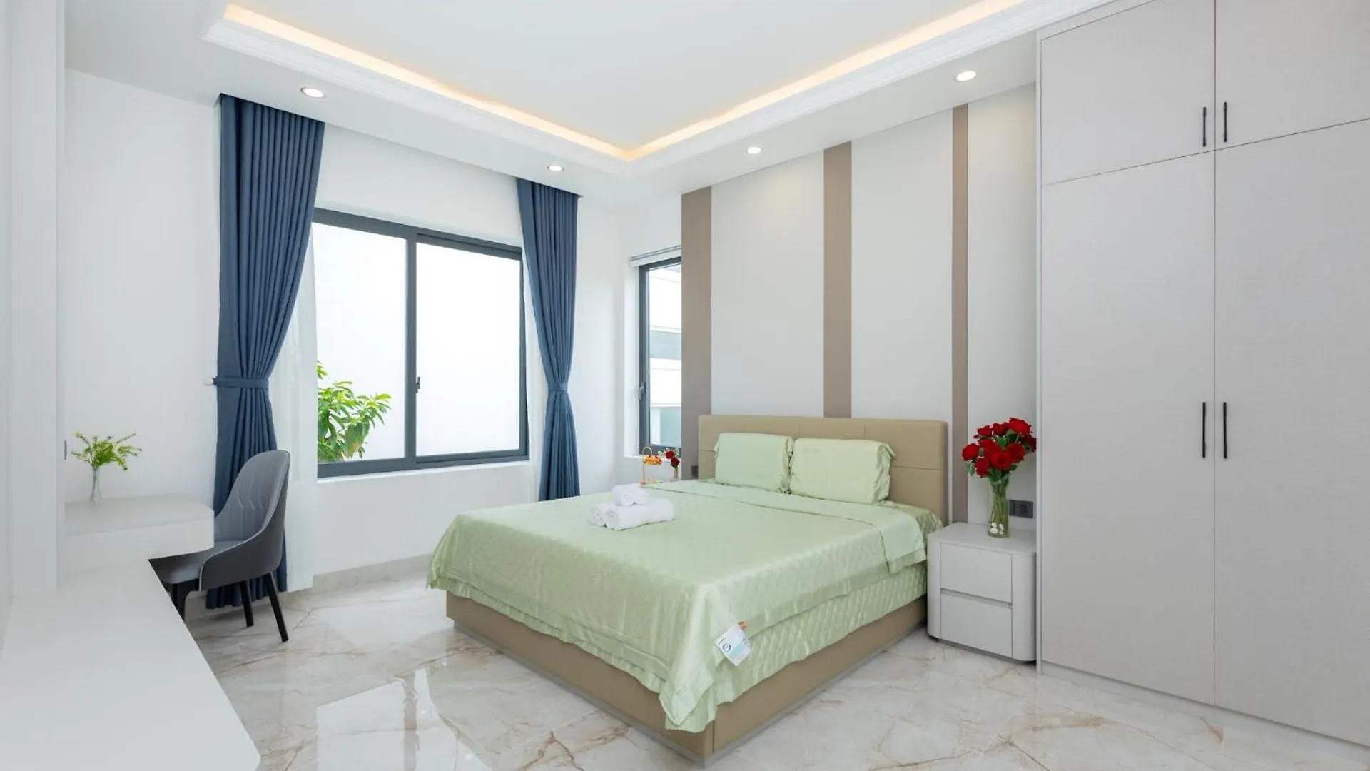 Villa B2-34 Long Cung - 8 Phong Ngu - 100M Toi Bien Vung Tau